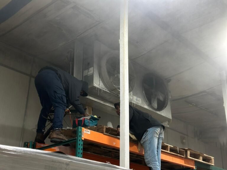 Servicing the evaporators in a cold room
